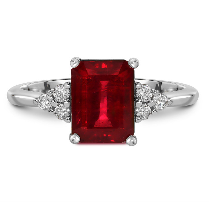 Кольцо из белого золота с бриллиантами и рубином (046919)