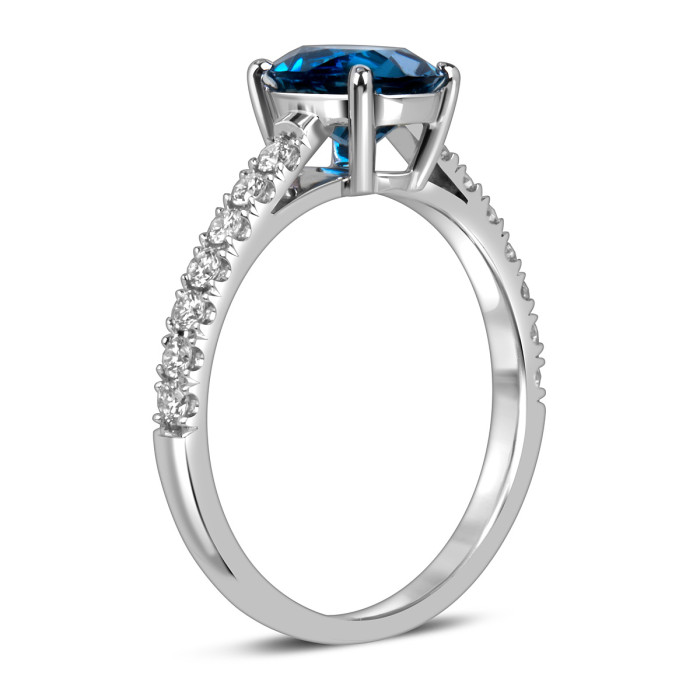 Кольцо из белого золота с бриллиантами и топазом (060172)