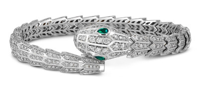 Браслет жёсткий из белого золота с бриллиантами и ситаллами (054452)